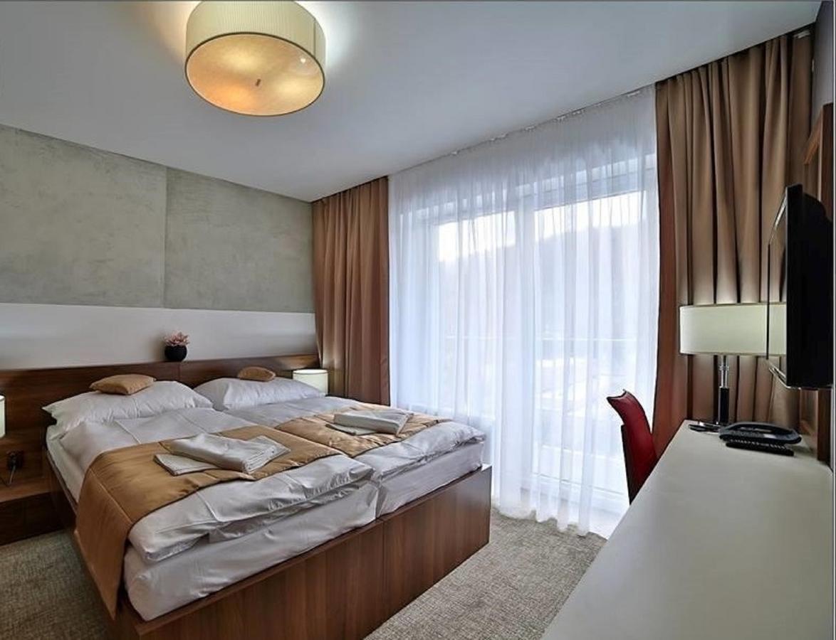 Hotel Alexander Bardejovske Kupele Exterior foto